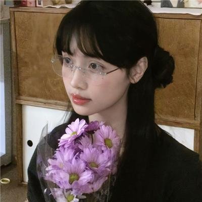 少年手指虎